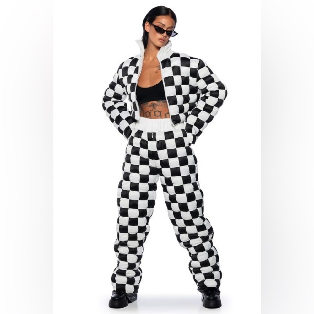 CHECKMATE WOVEN CROP BOMBER & JOGGER - Picture 1 of 11